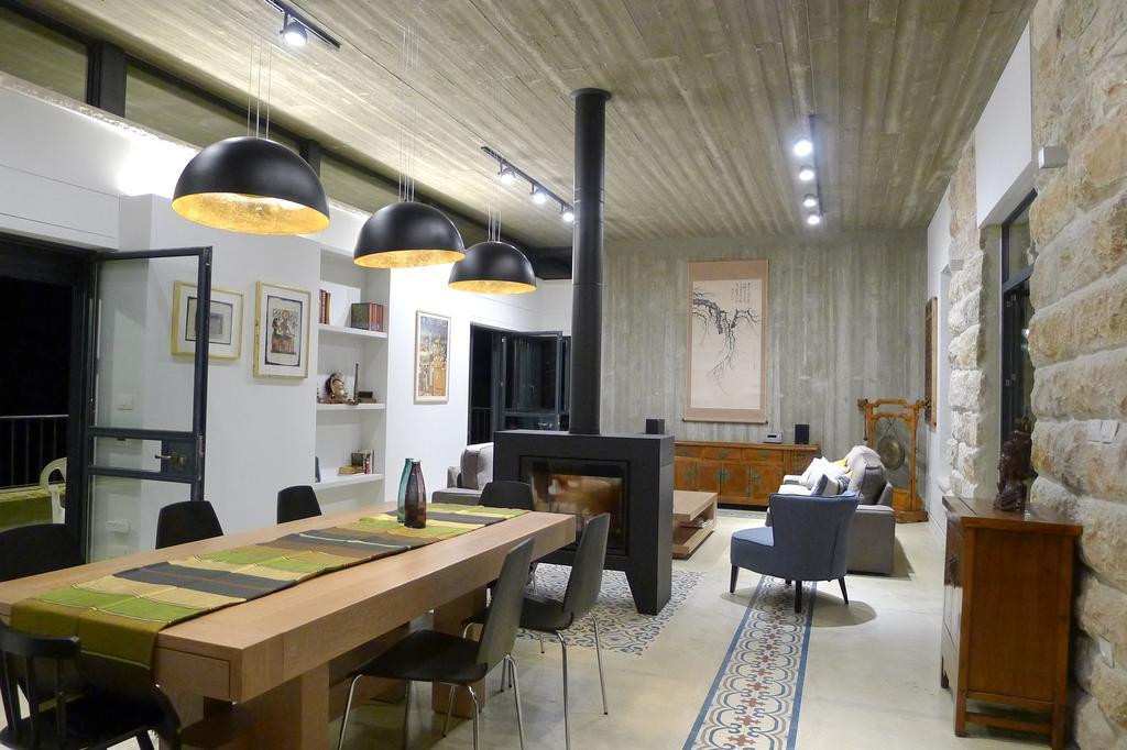 Villa Pnai Rosh Pinna Exteriör bild